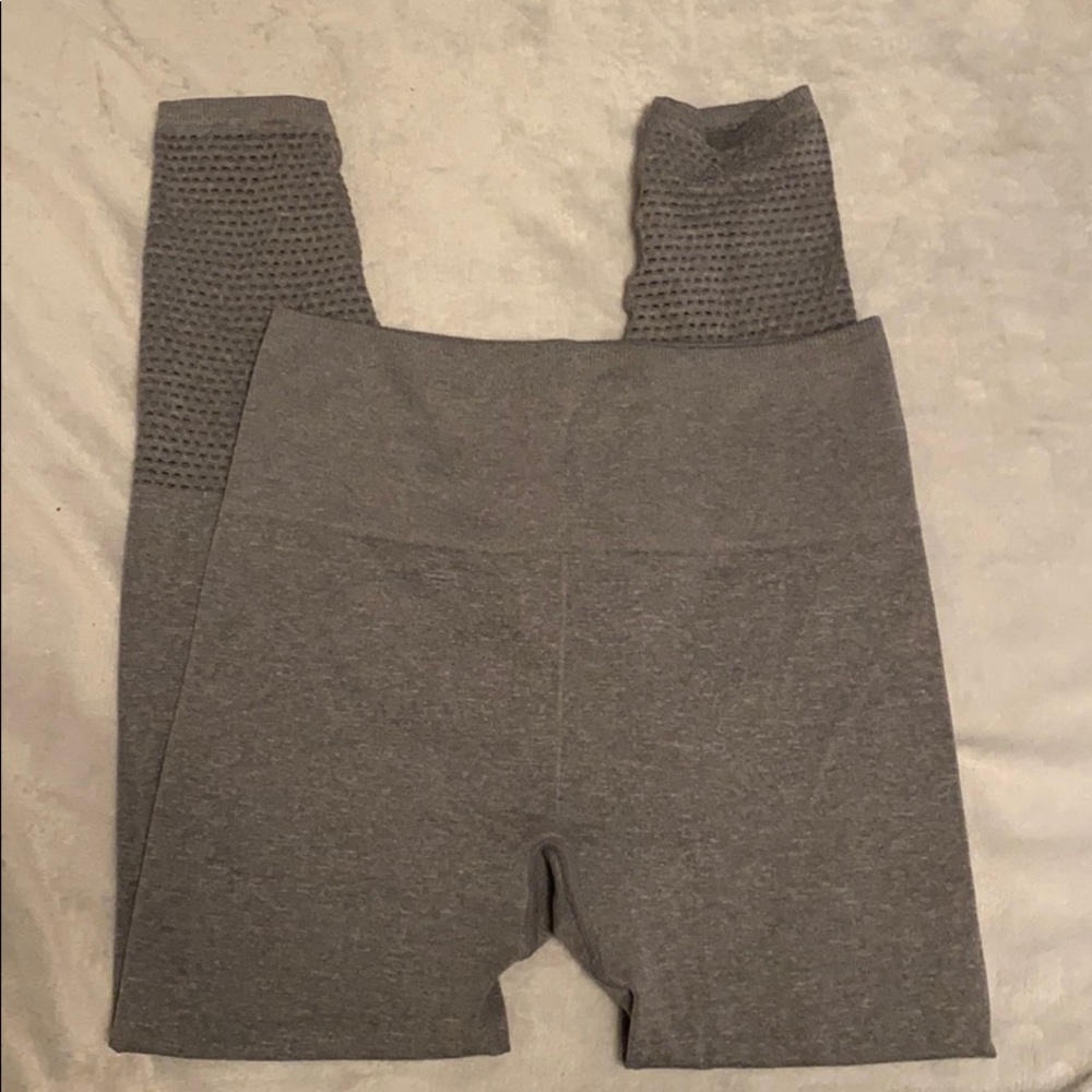 Women’s FABLETICS seamless grey leggings